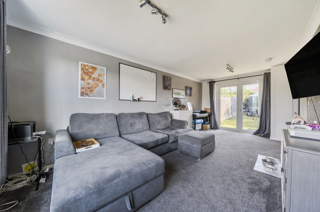 Property photo 2 of 15 1487290-20-6A550E...