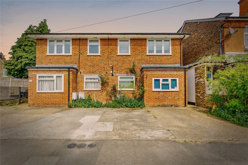 Property photo 2 of 15 Picture 2