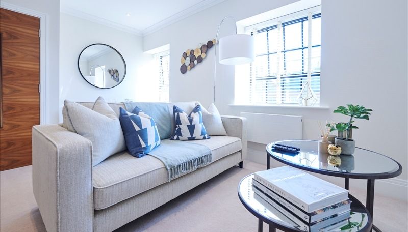 Property photo 1 of 8 2 Bed Flat To Rent