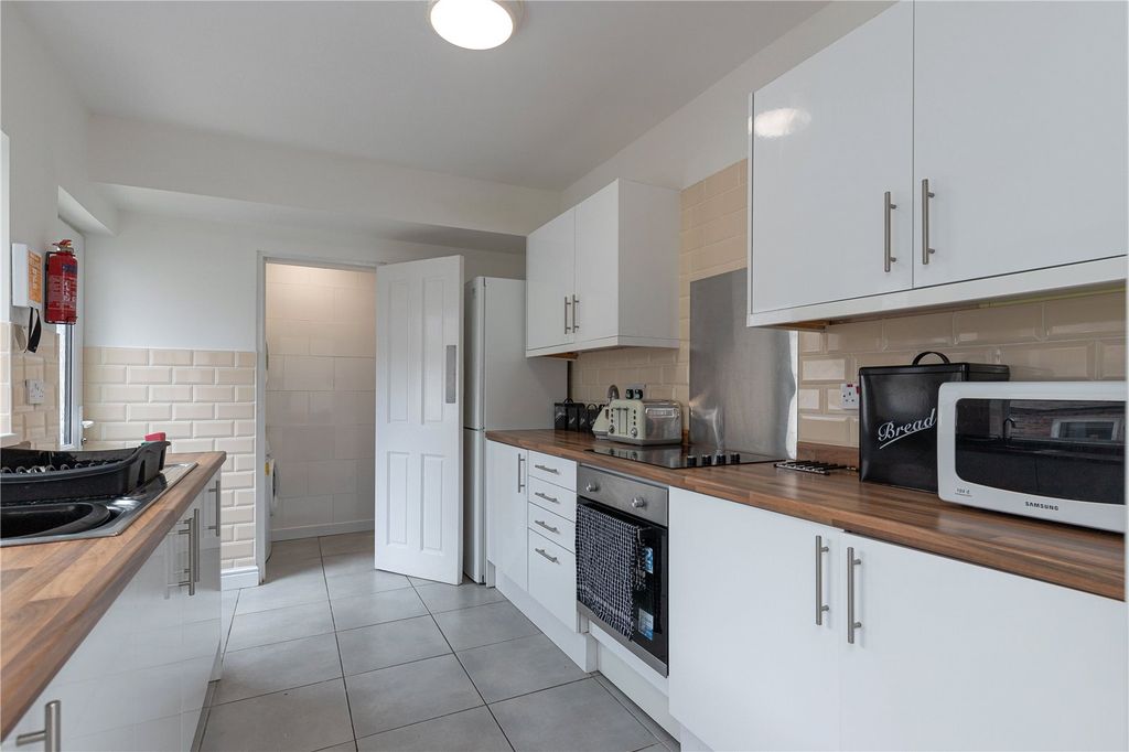 Property photo 3 of 9 Communal Kitchen