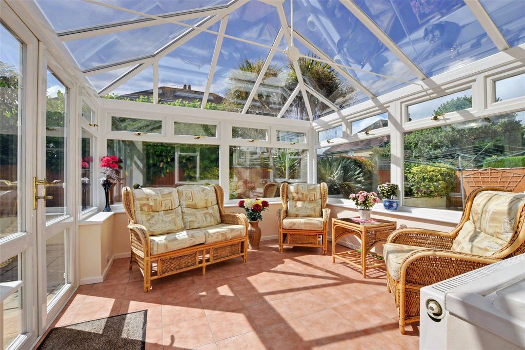 Property photo 3 of 13 Picture No. 06