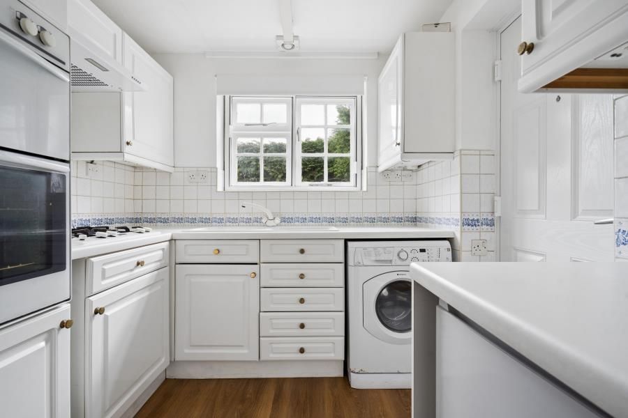 Property photo 3 of 8