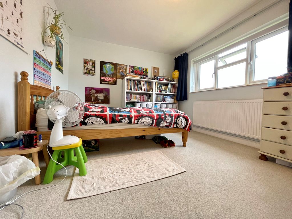 Property photo 1 of 11 View