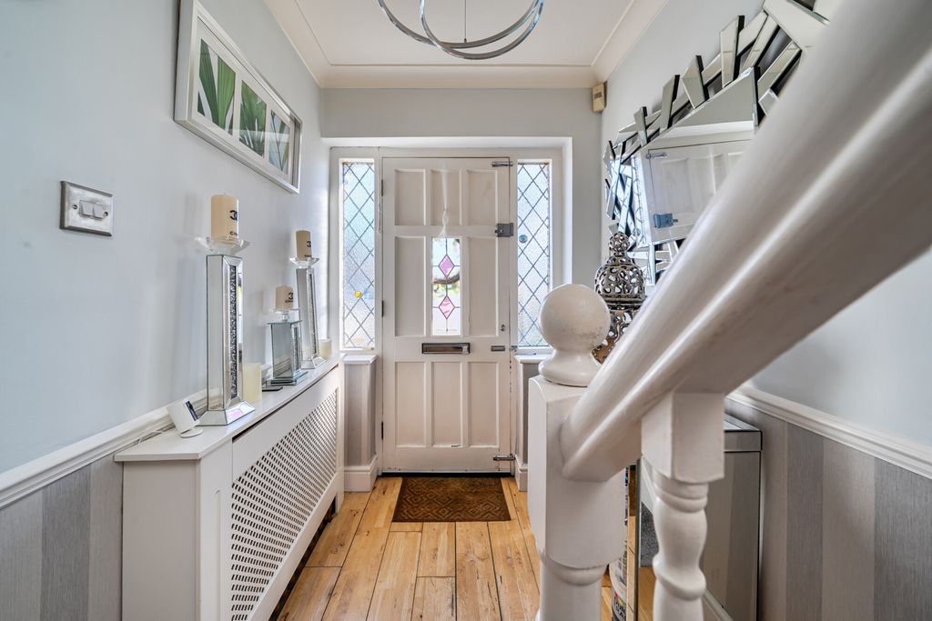 Property photo 2 of 25 1418393-5-699Dd17...