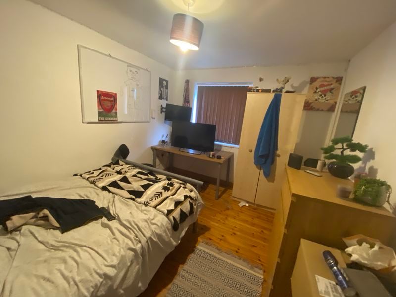 Property photo 3 of 11 Photo 3