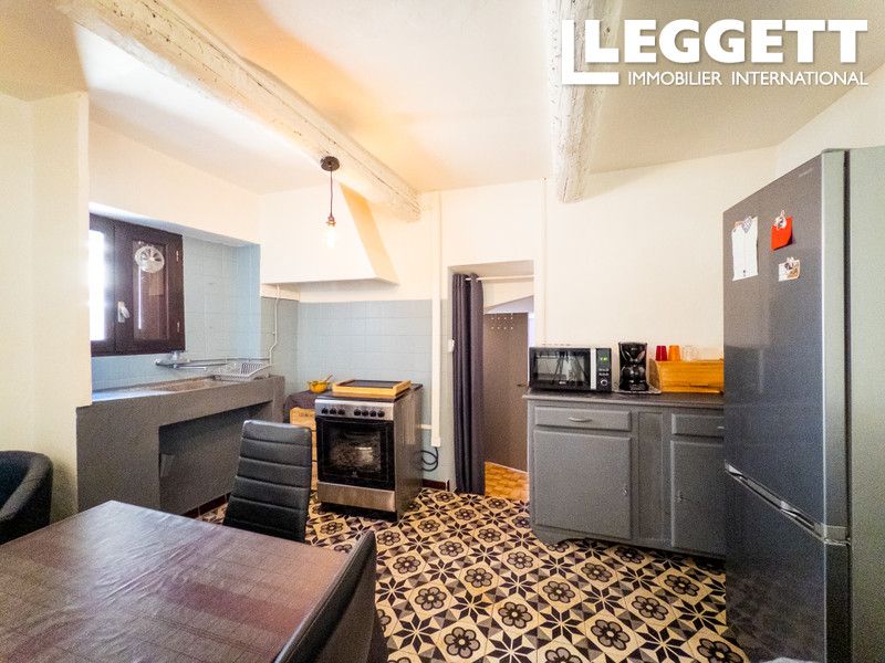 Property photo 3 of 10