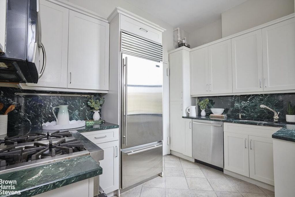 Property photo 3 of 7 <Alttext/>