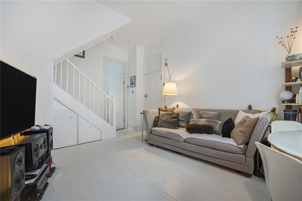 Property photo 3 of 17 Picture No. 33