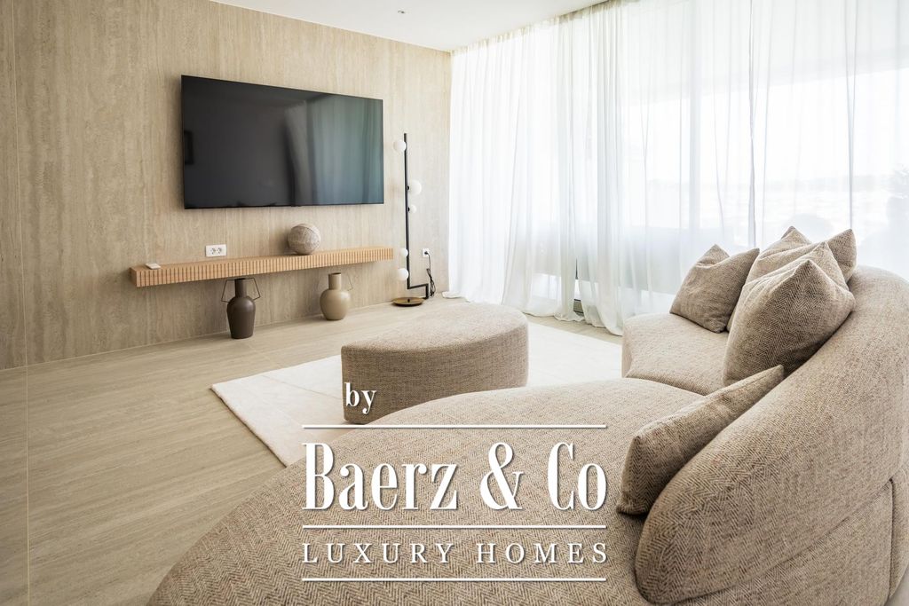 Property photo 3 of 35