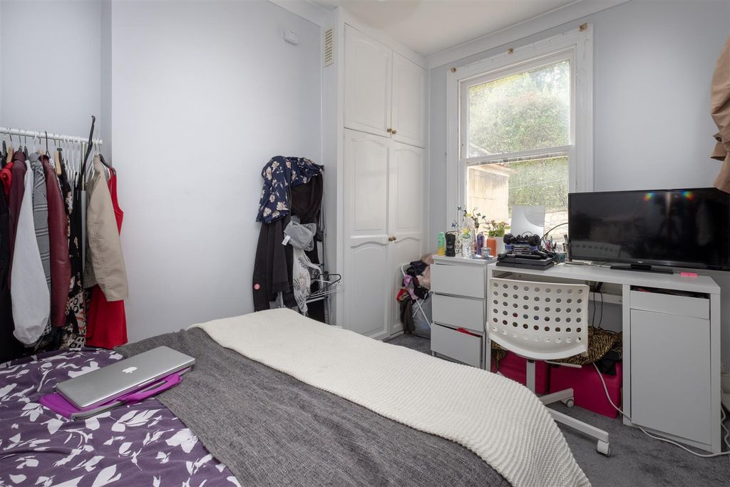 Additional image 9 of 4 bed terraced house to rentPera Place, Bath BA1