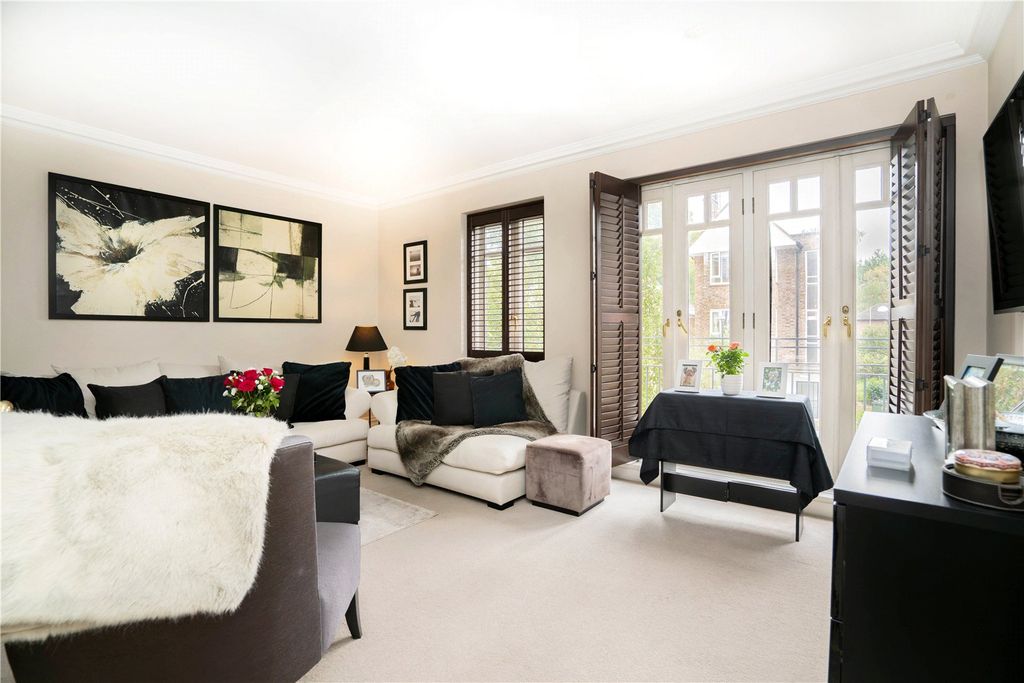 Property photo 2 of 15 Picture No. 09