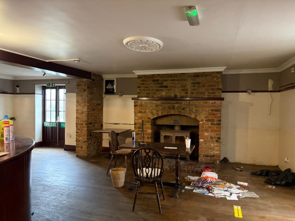 Property photo 3 of 18