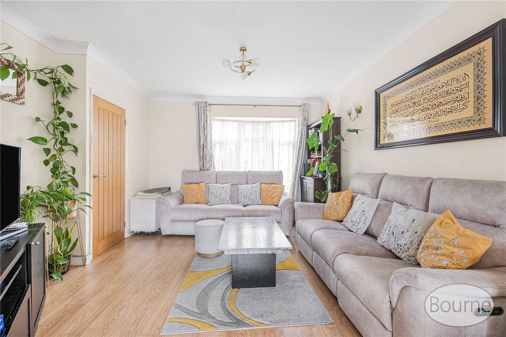 Property photo 2 of 21 Picture No. 16