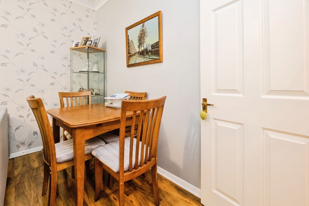 Property photo 2 of 26 Pbox-Img.Jpg