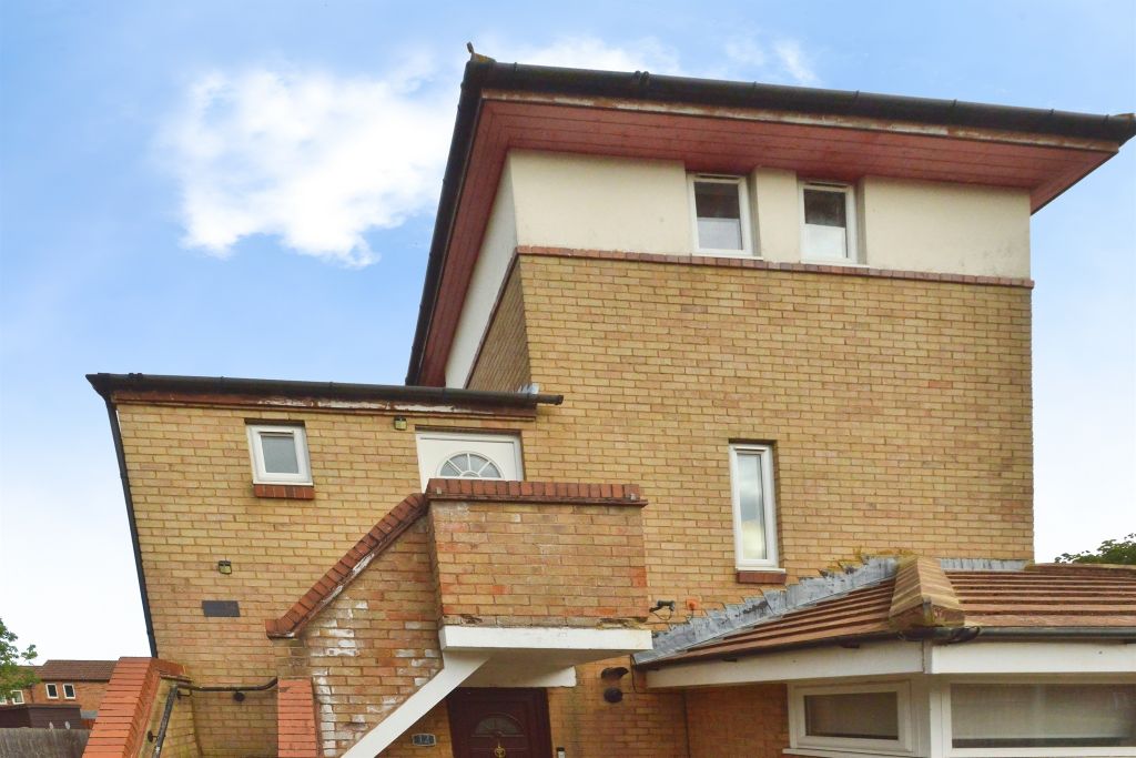 Property photo 3 of 22