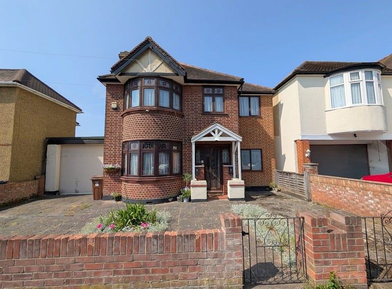 Property photo 1 of 19