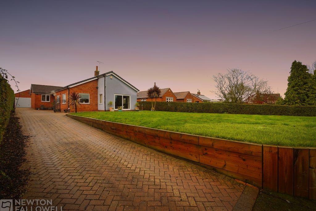 Property photo 1 of 26