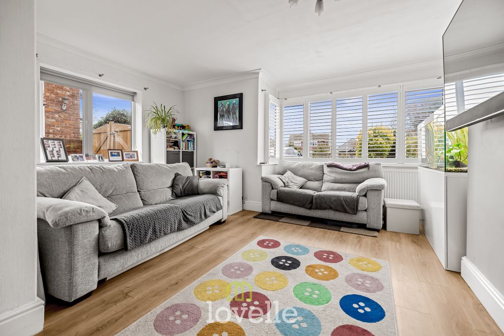 Property photo 2 of 20