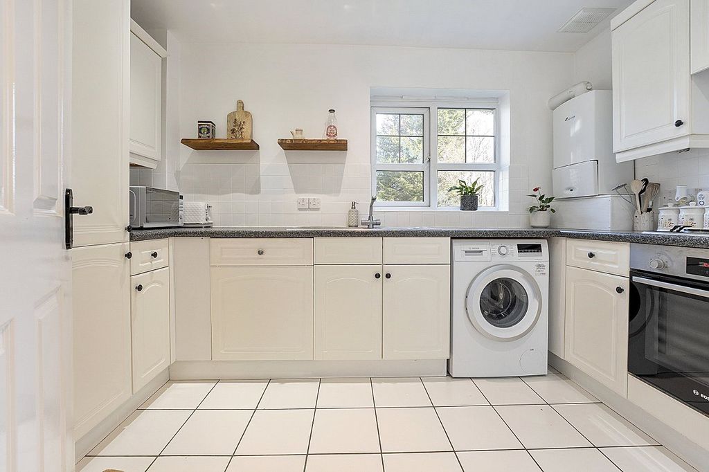 Property photo 2 of 18 Picture No. 53