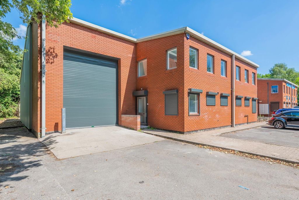 Property photo 1 of 14 C81 Treforest.Jpg