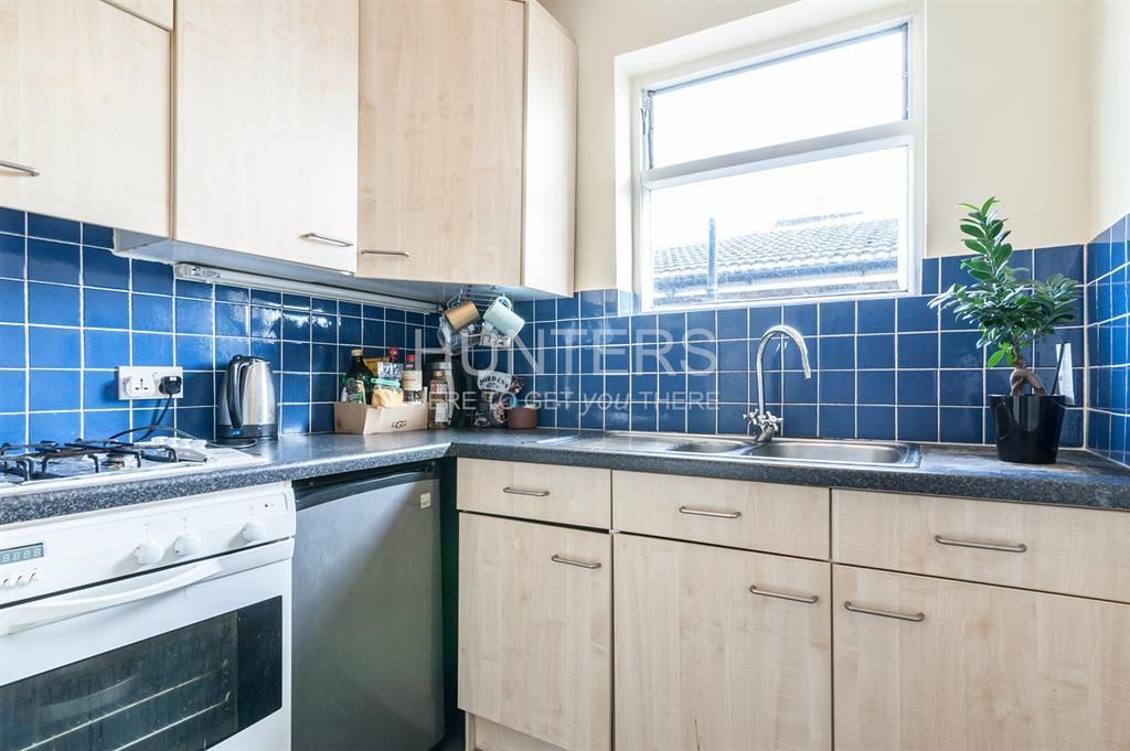 Property photo 2 of 8 Kitchen