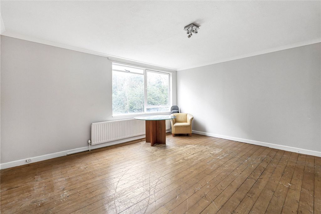 Property photo 2 of 16 Reception Room