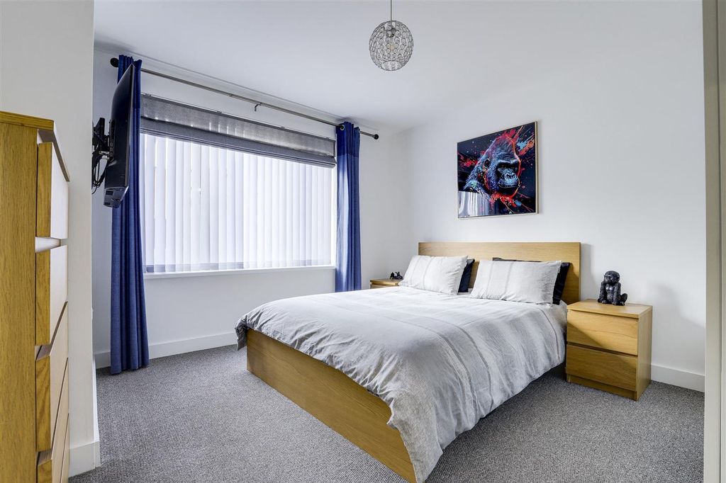 Additional image 14 of 5 bed detached house for salePark Drive, Ilkeston DE7