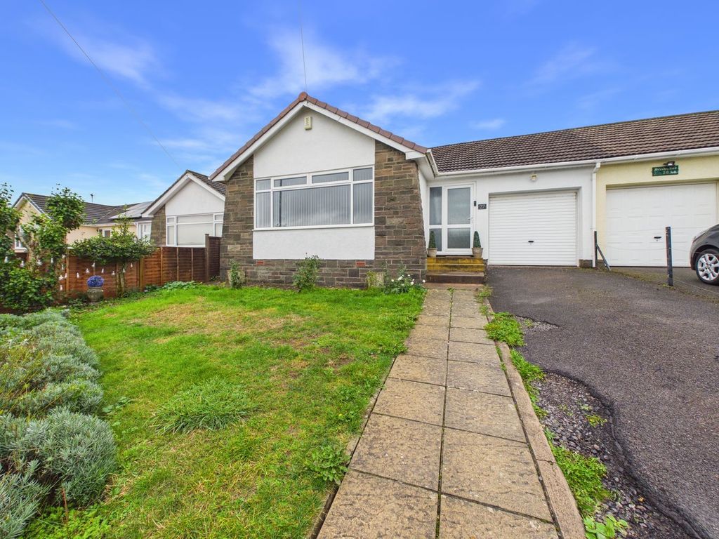 Property photo 1 of 27