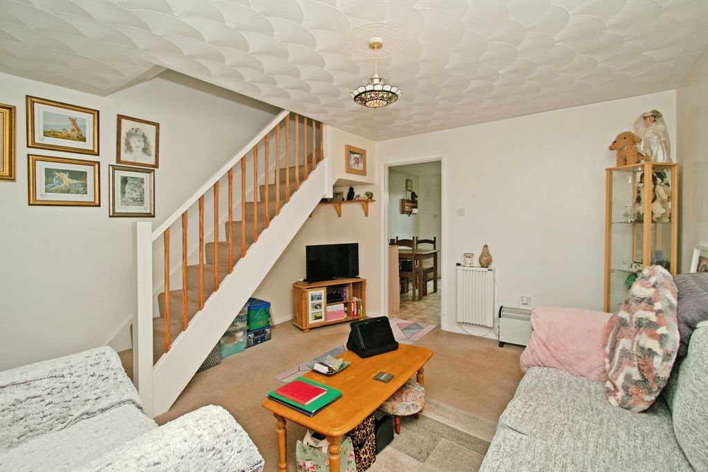 Property photo 3 of 15 Pbox-Img.Jpg