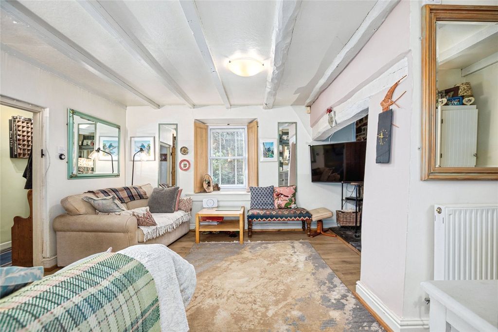 Property photo 3 of 41 Picture No. 03