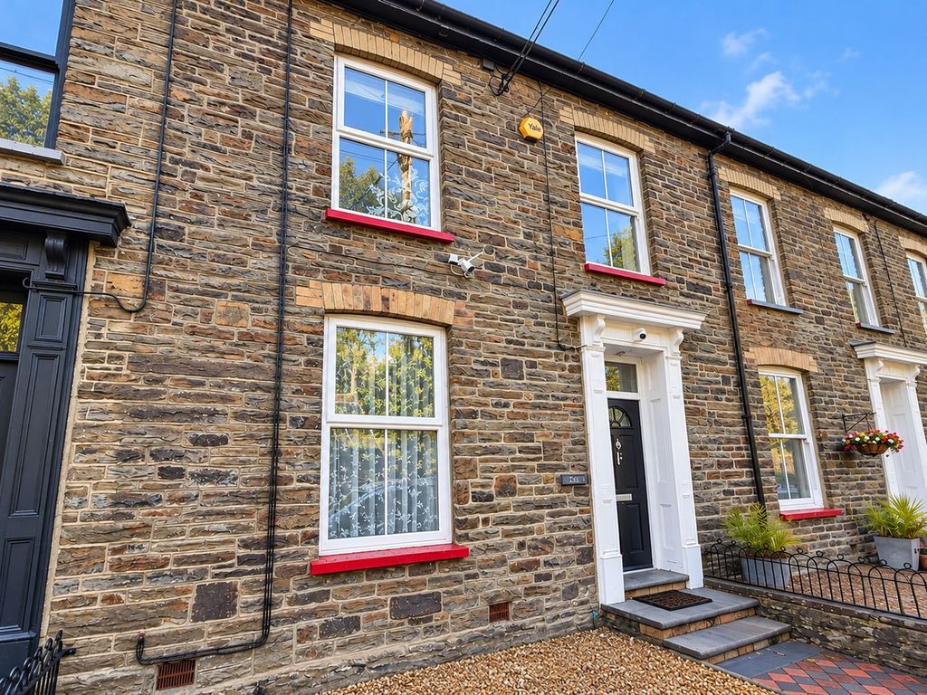 Property photo 1 of 19