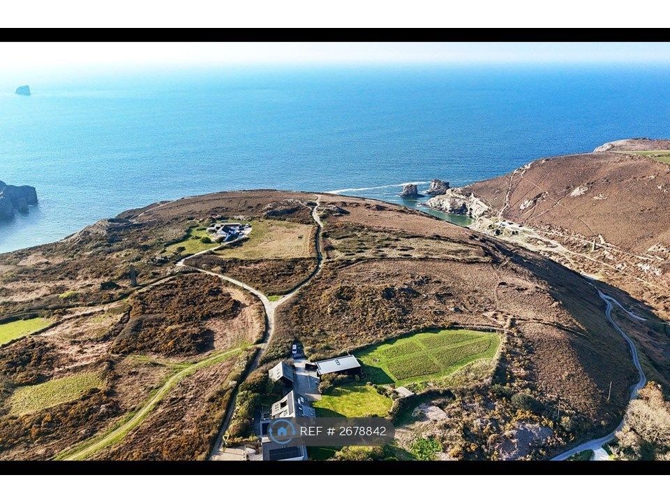 Property photo 2 of 17 Candlecroft In Situ