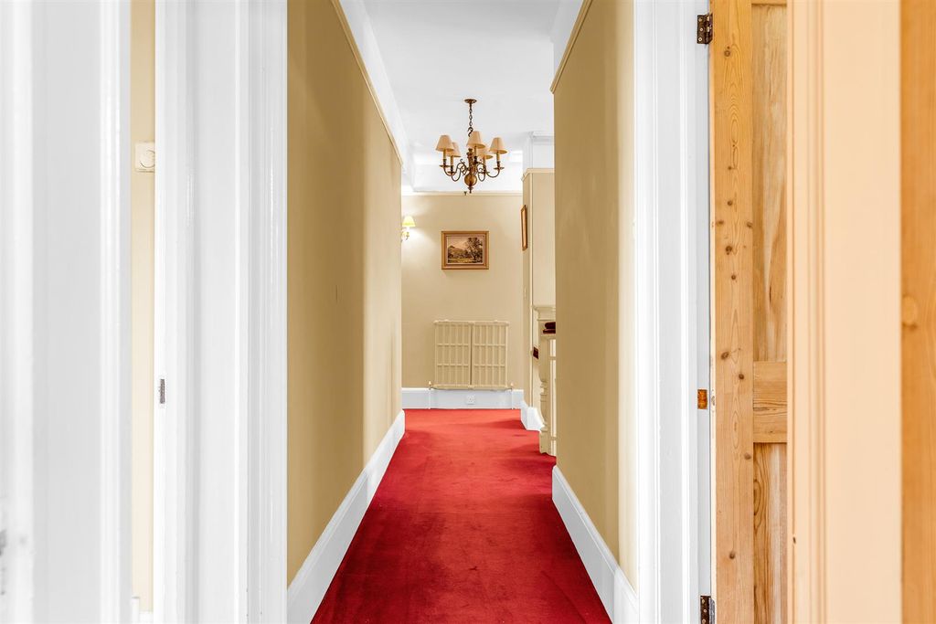 Additional image 30 of 4 bed semi-detached house for saleQueens Hill House, Queens Road, Hertford SG13