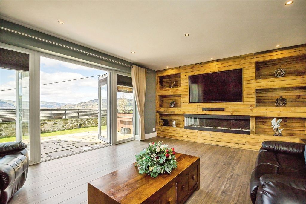 Additional image 8 of 5 bed bungalow for saleTan Y Graig, Cefn Mawr, Wrexham, Wrecsam LL14