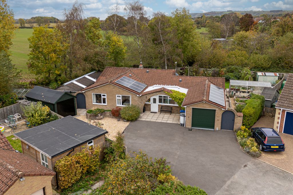 Property photo 1 of 22 Dji_20250321123829_0010_D