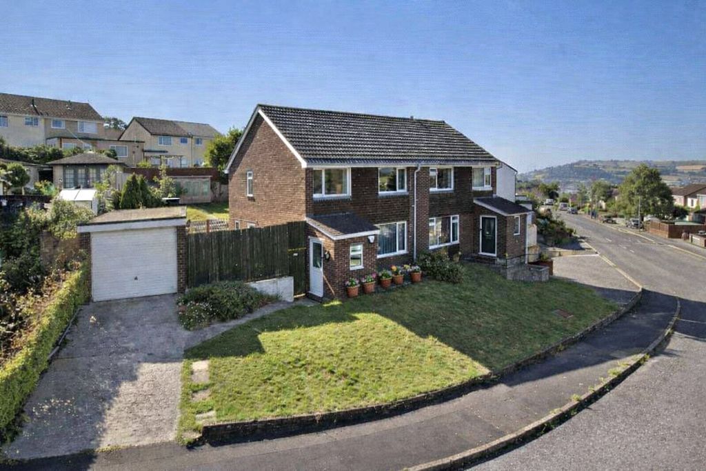 Property photo 1 of 14 Front Of Property