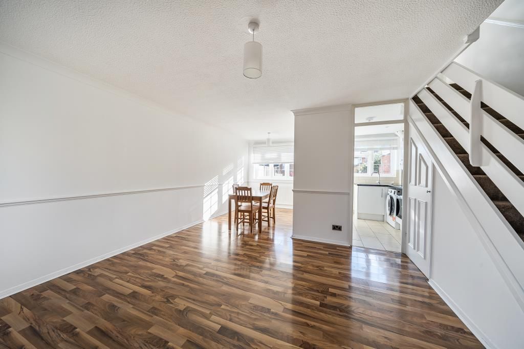 Property photo 3 of 18 Reception