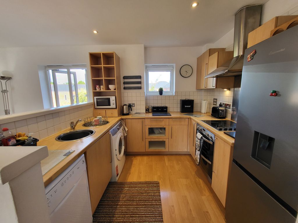 Property photo 3 of 11 Gallery