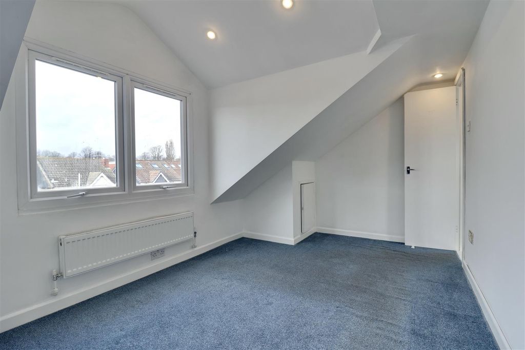 Property photo 1 of 16 1F1C276F-64CE-4A4C-888B-348E9C2Aac46_1_201_A.Jpeg