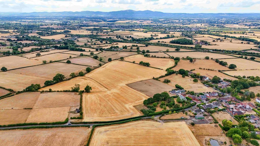 Property photo 2 of 12 Web Dji_20260814170613_0290_D