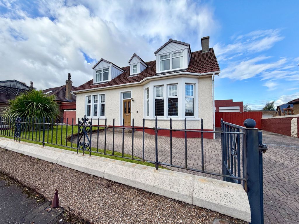 Property photo 1 of 40