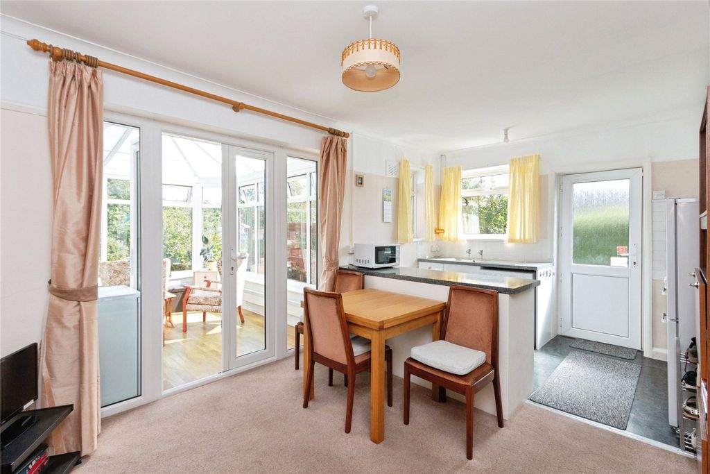 Property photo 3 of 21 Picture No. 07