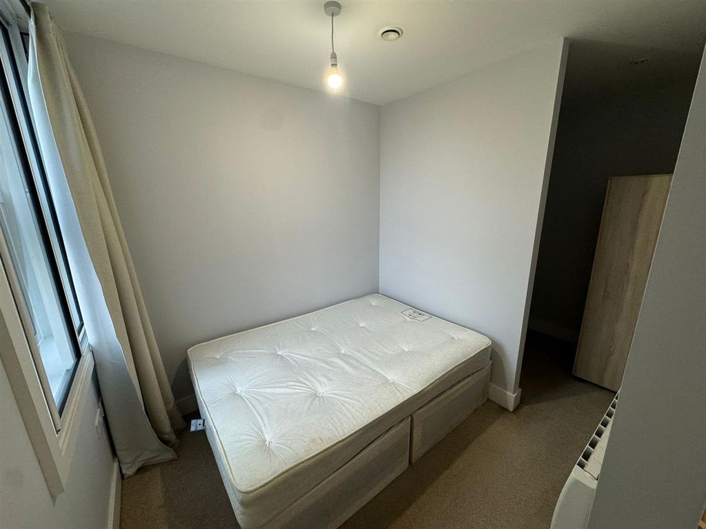 Property photo 3 of 4 58c47735-8632-4A12-9176-4E97A28Eee7c.Jpg