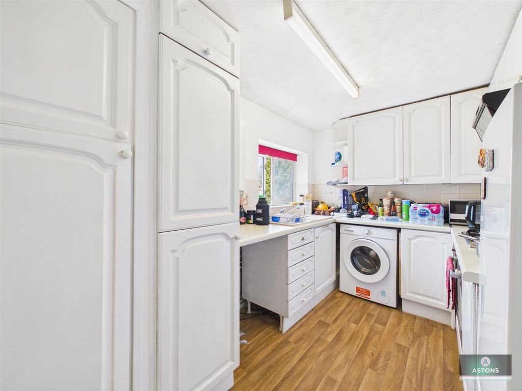 Property photo 3 of 8 Cam02067G0-Pr0367-Still002.Jpg