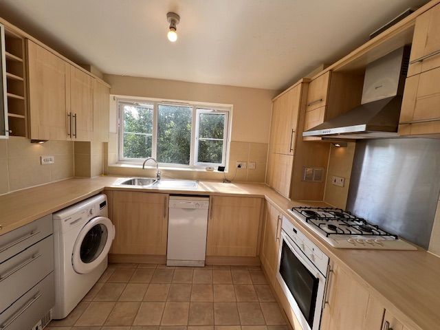 Property photo 2 of 11 Image