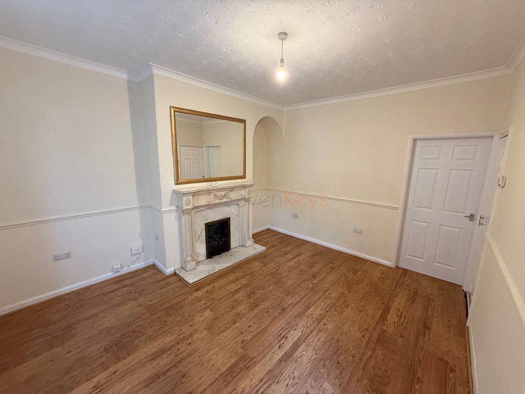 Property photo 1 of 6 George 2