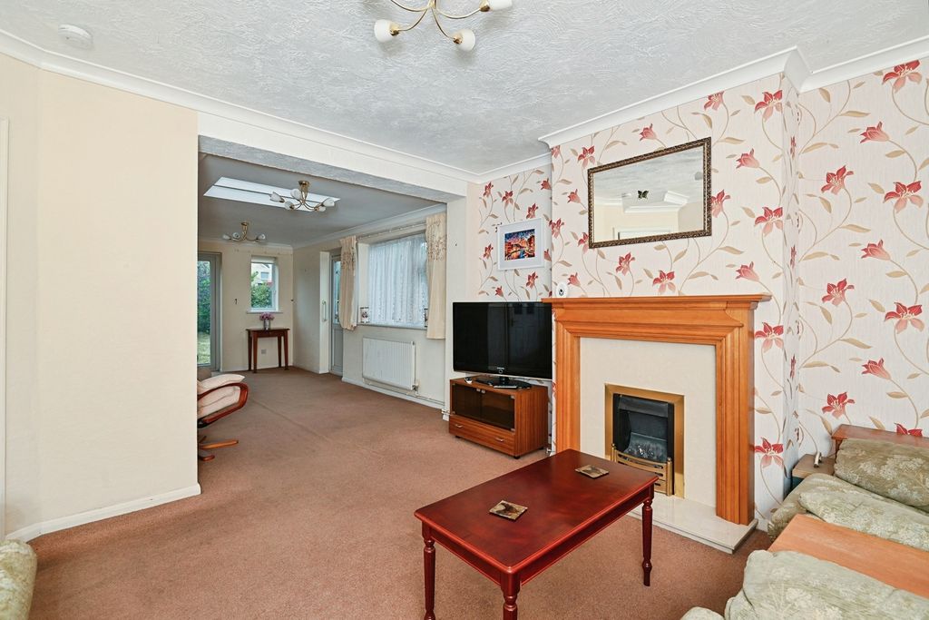 Property photo 3 of 11 Pbox-Img.Jpg