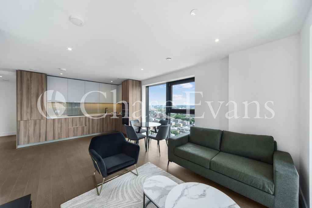 Property photo 1 of 17 Living
