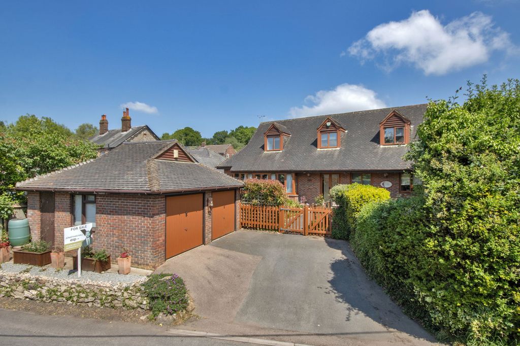 Property photo 1 of 45