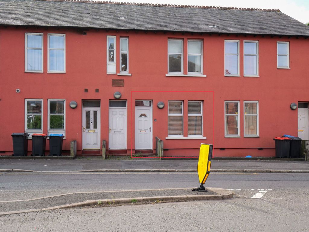 Property photo 1 of 11